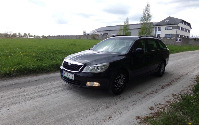 Skoda Octavia cena 18900 przebieg: 228000, rok produkcji 2011 z Jaworzyna Śląska małe 154